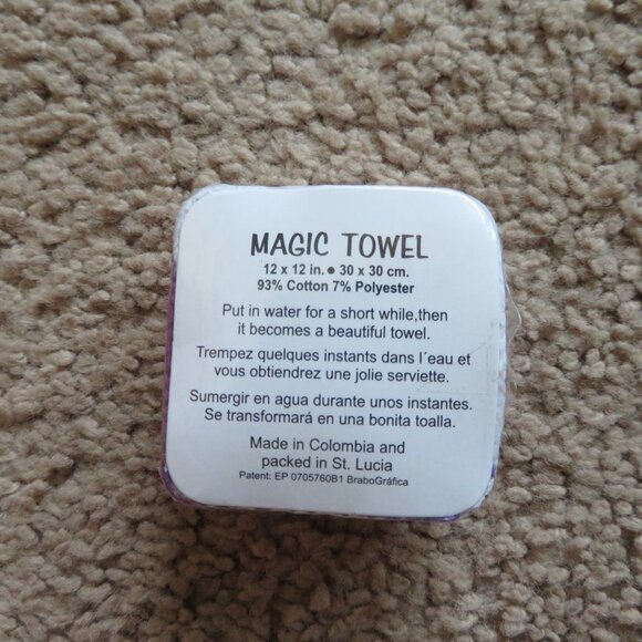 Disney Piglet Magic Expandable Towel Y2k NEW Halloween Winnie the Pooh - Picture 3 of 3